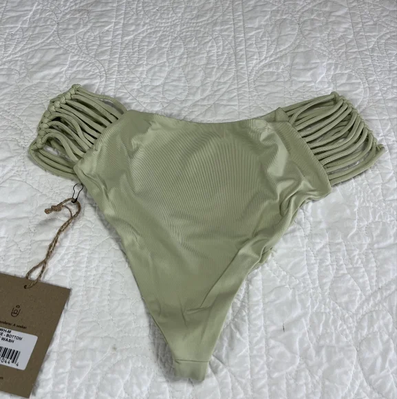 NWT Stone Fox Swim Aloe Wash Simone Bikini Bottoms - Picture 2 of 5